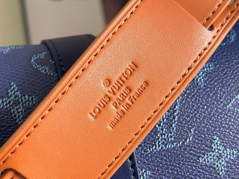 1V Keepall BAG