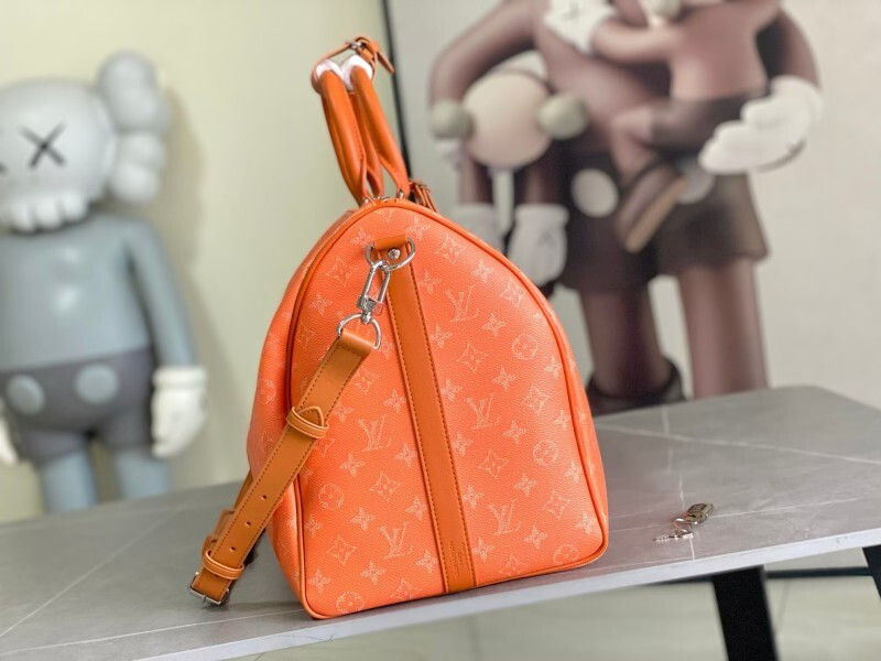 1V Keepall BAG