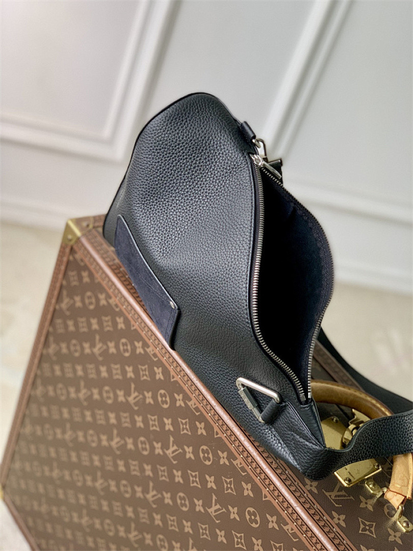 LV Men