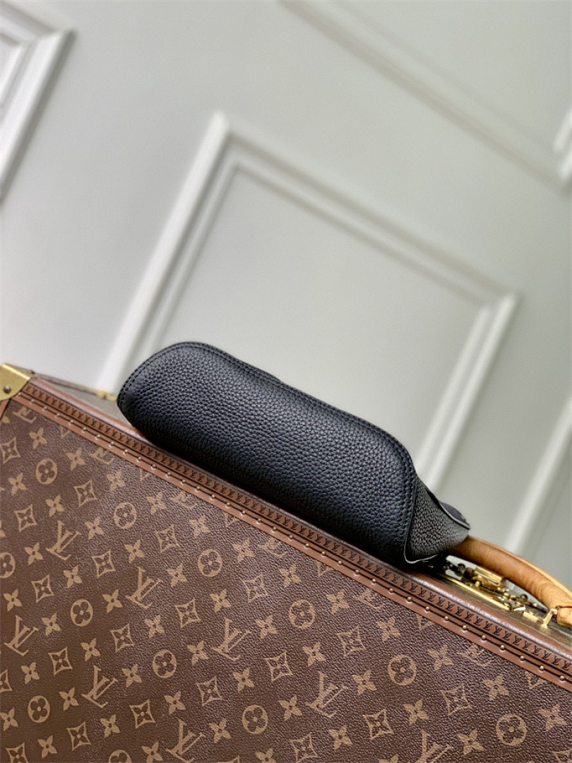 LV Men