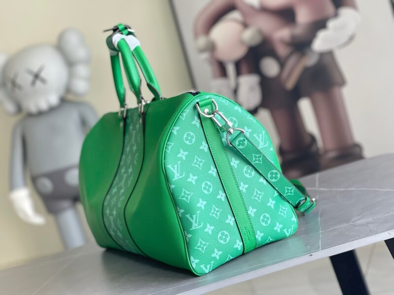 1V Keepall BAG