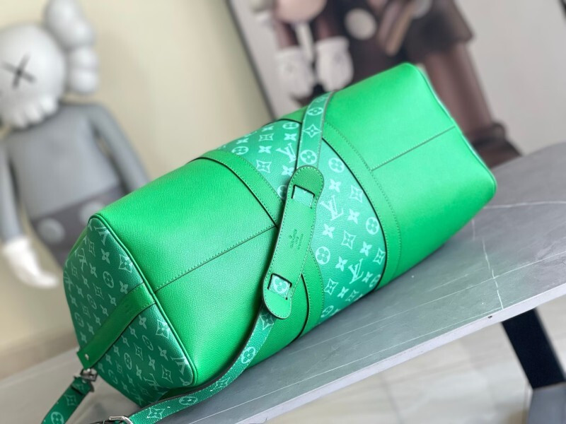 1V Keepall BAG