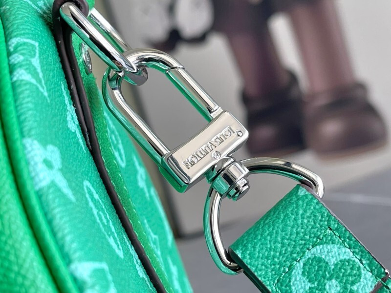 1V Keepall BAG