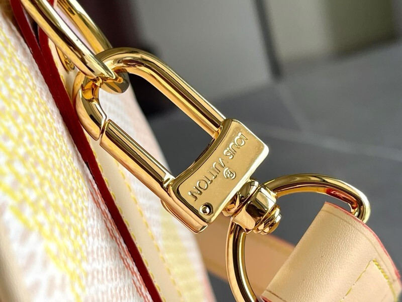 1V Keepall BAG