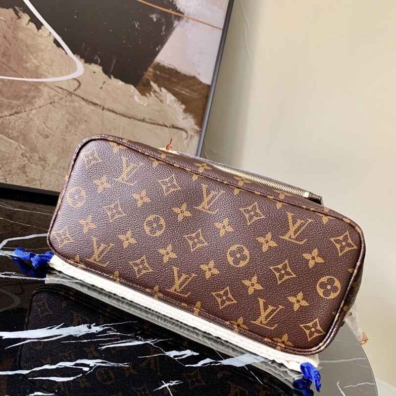 LV NEVERFULL PM TOTE BAG