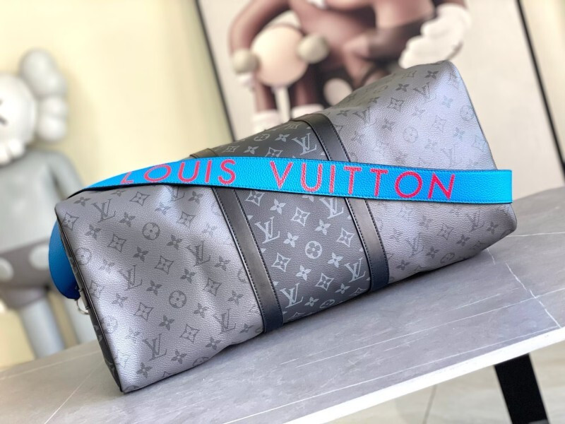 1V Keepall BAG