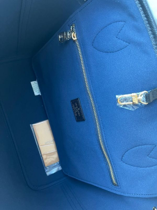 LV Neverfull Inside Out