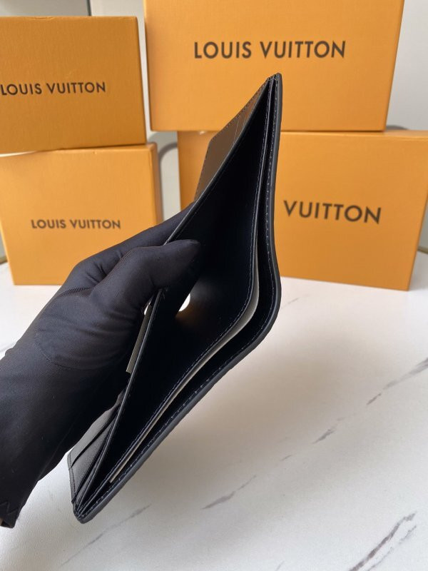 LV Wallet