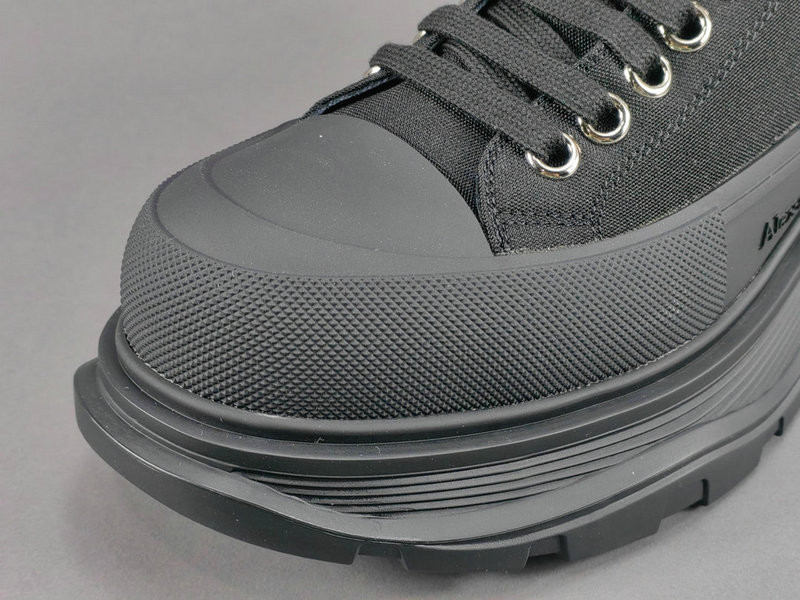 a1exa*der Mcqv*en sneaker