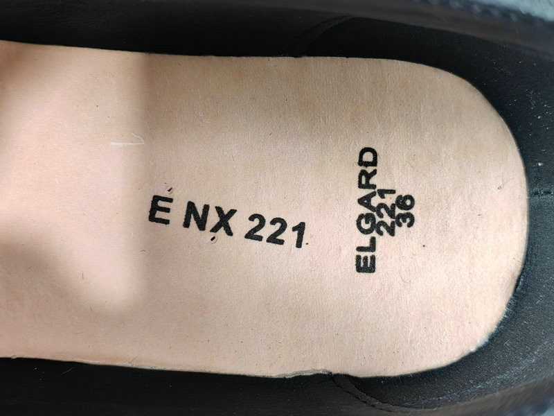 a1exa*der Mcqv*en sneaker