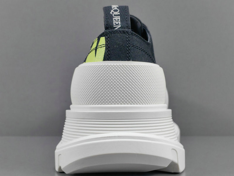 a1exa*der Mcqv*en sneaker