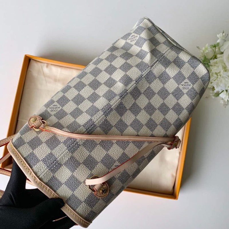 LV Neverfull Inside Out