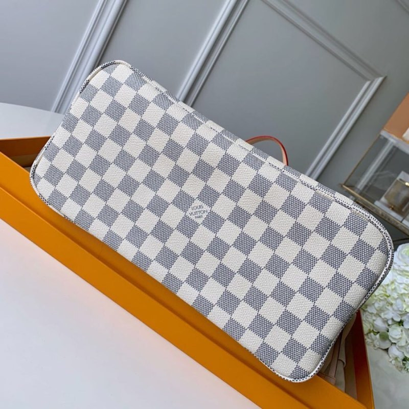 LV Neverfull Inside Out