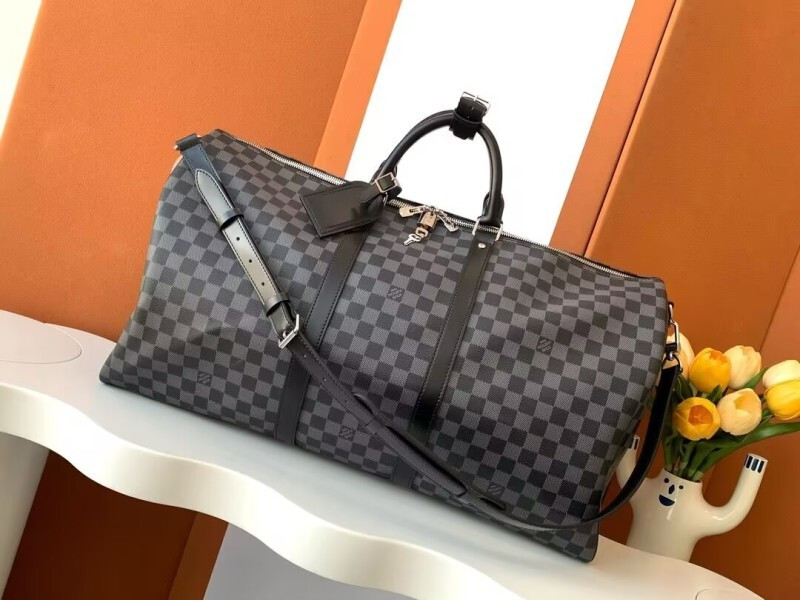 1V Keepall BAG