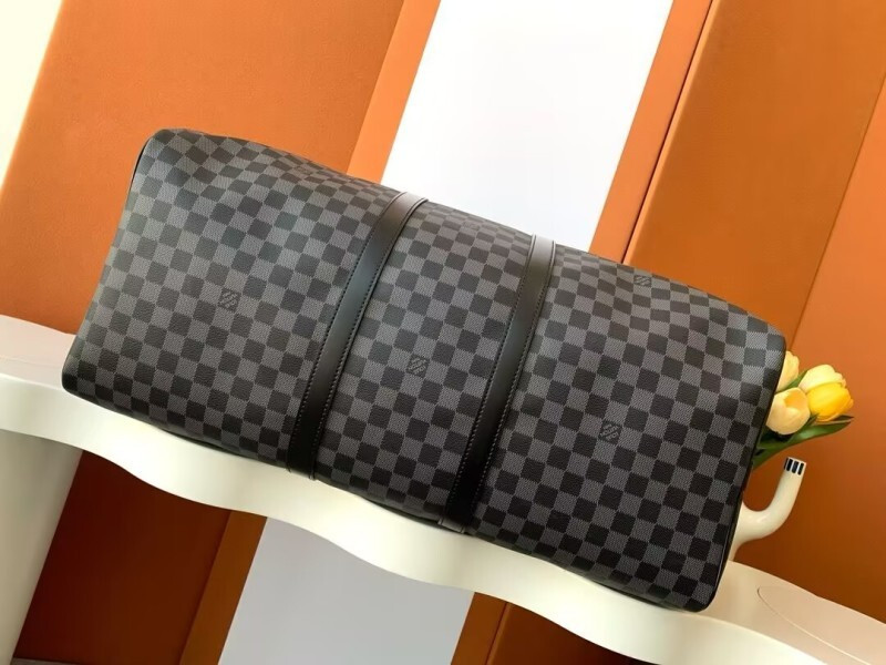 1V Keepall BAG
