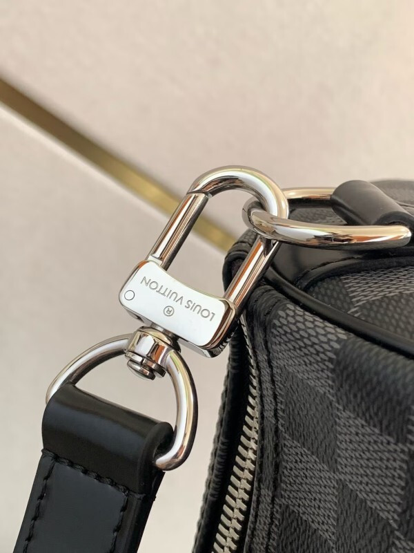 1V Keepall BAG