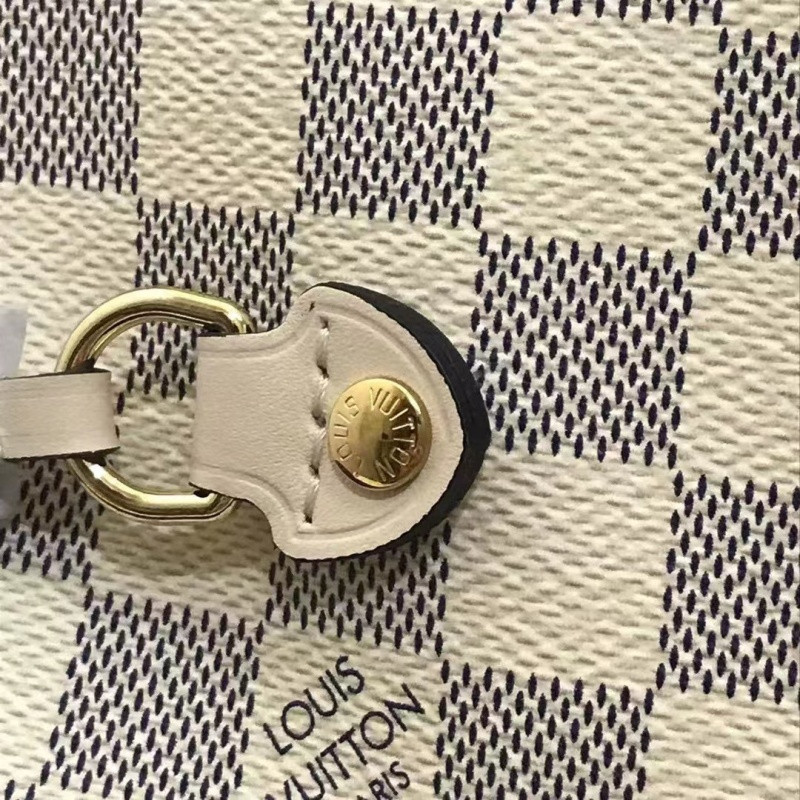 LV Neverfull Inside Out