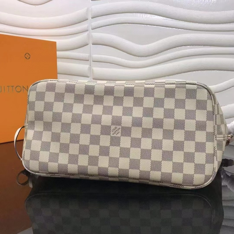 LV Neverfull Inside Out