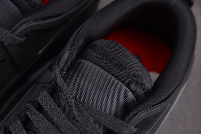 Nigel Sylvester x Air Jordan 4 RM Driveway Grey HF4334-004