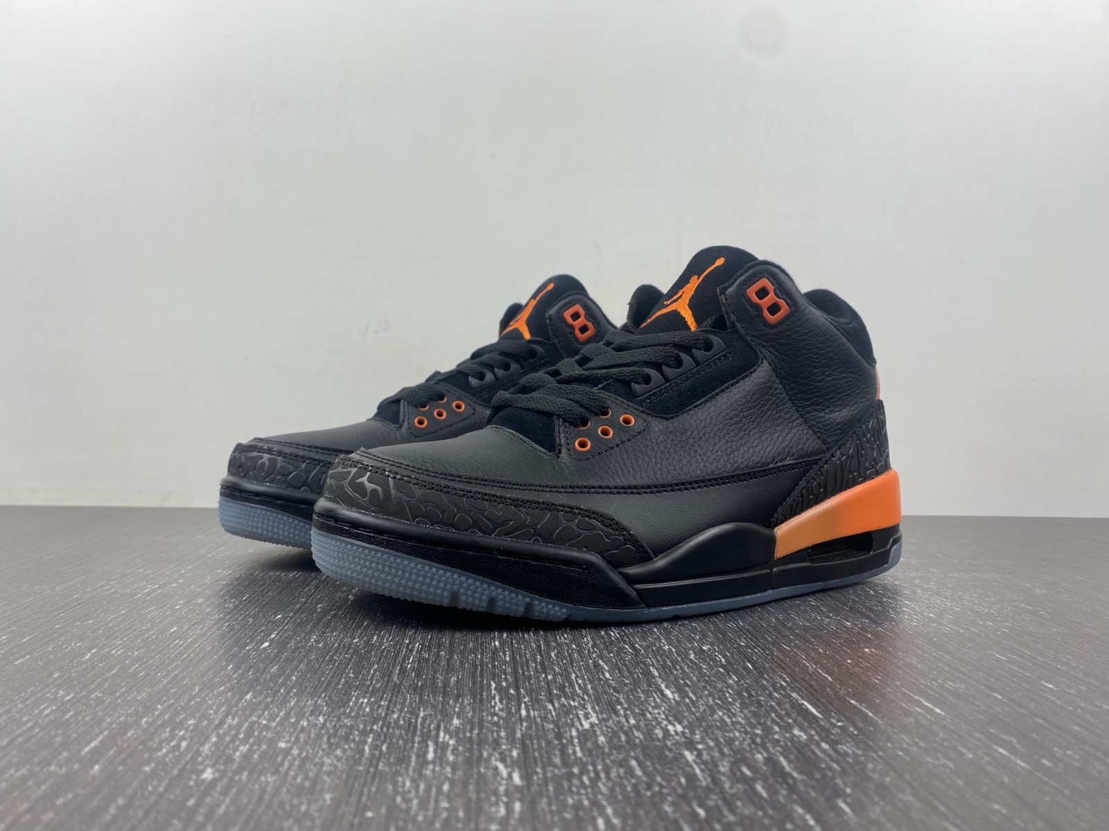 Air Jordan 3 Retro CK9246-551
