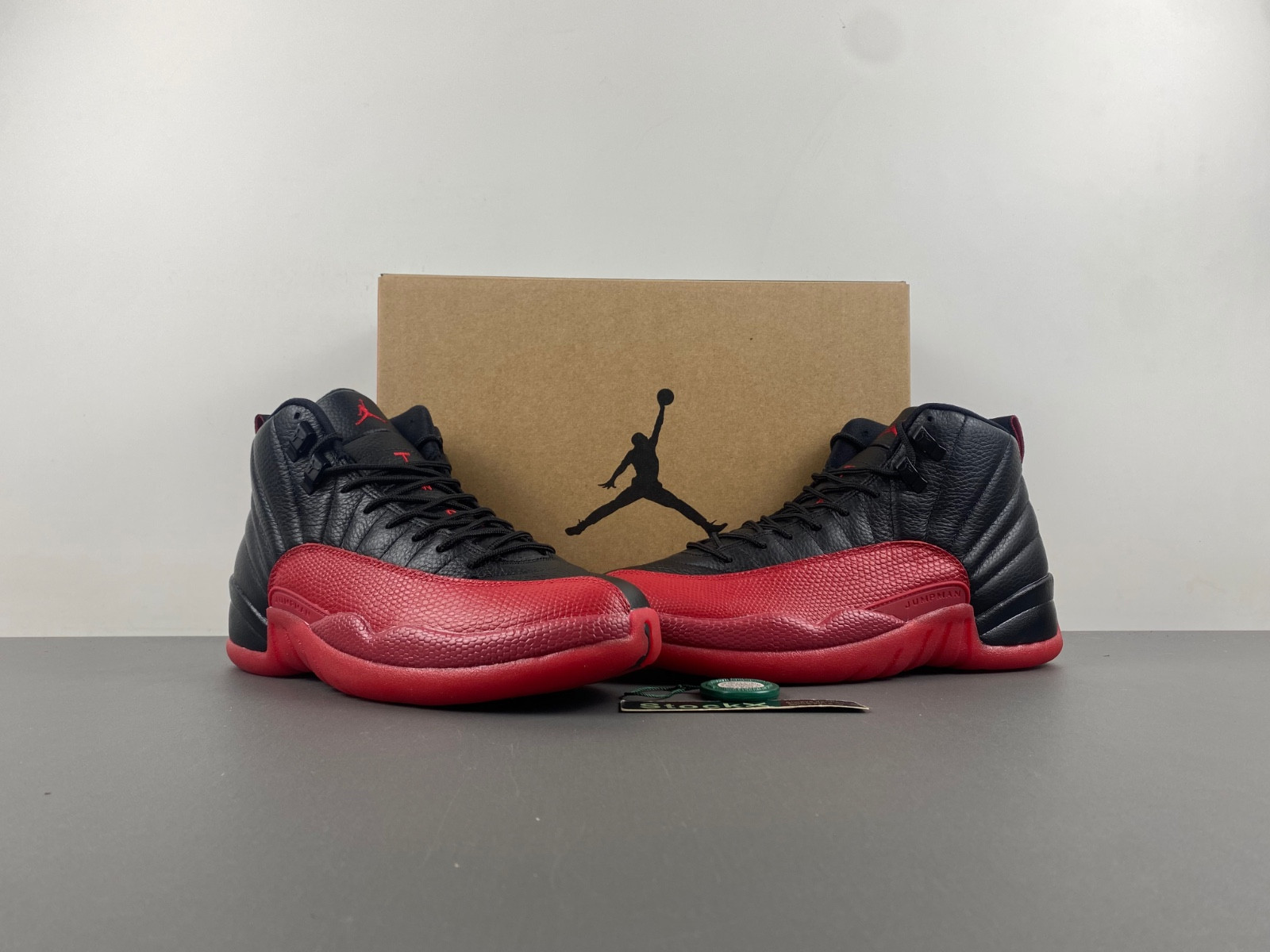Jordan 12 Retro Flu Game (2016) 130690-002