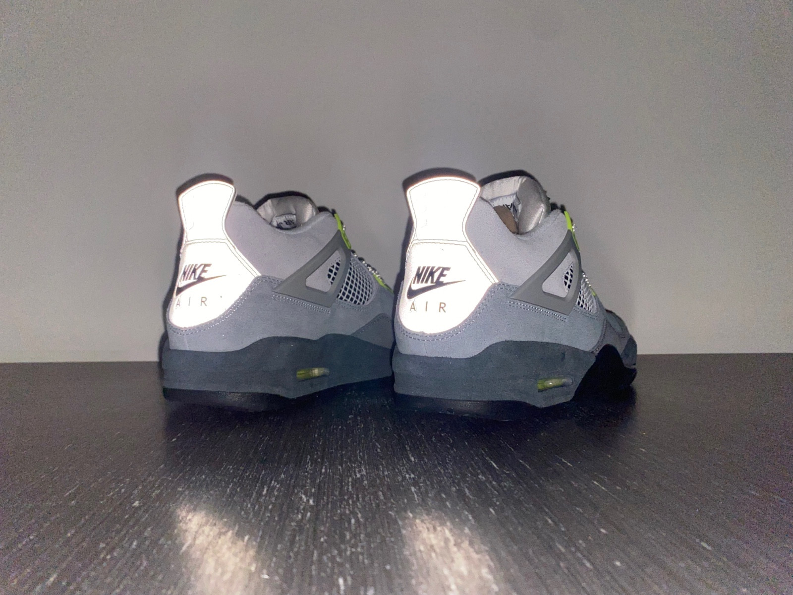 Air Jordan 4 SE Neon CT5342-007