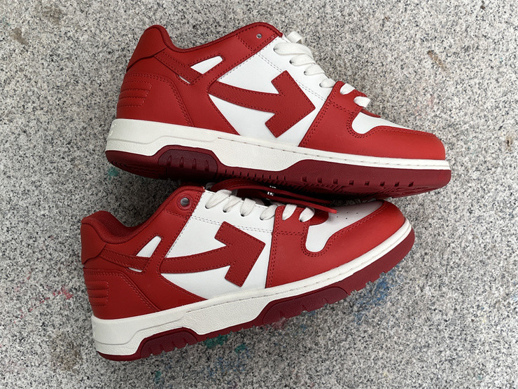 Off-White c/o Virgil Abloh