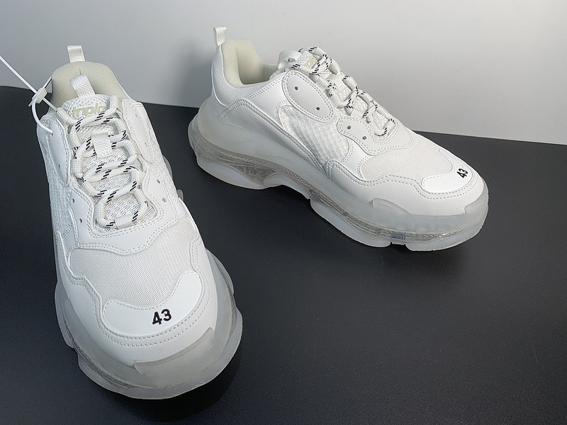 Ba*len*cia*ga triple s white clear sole 544351w09e19000