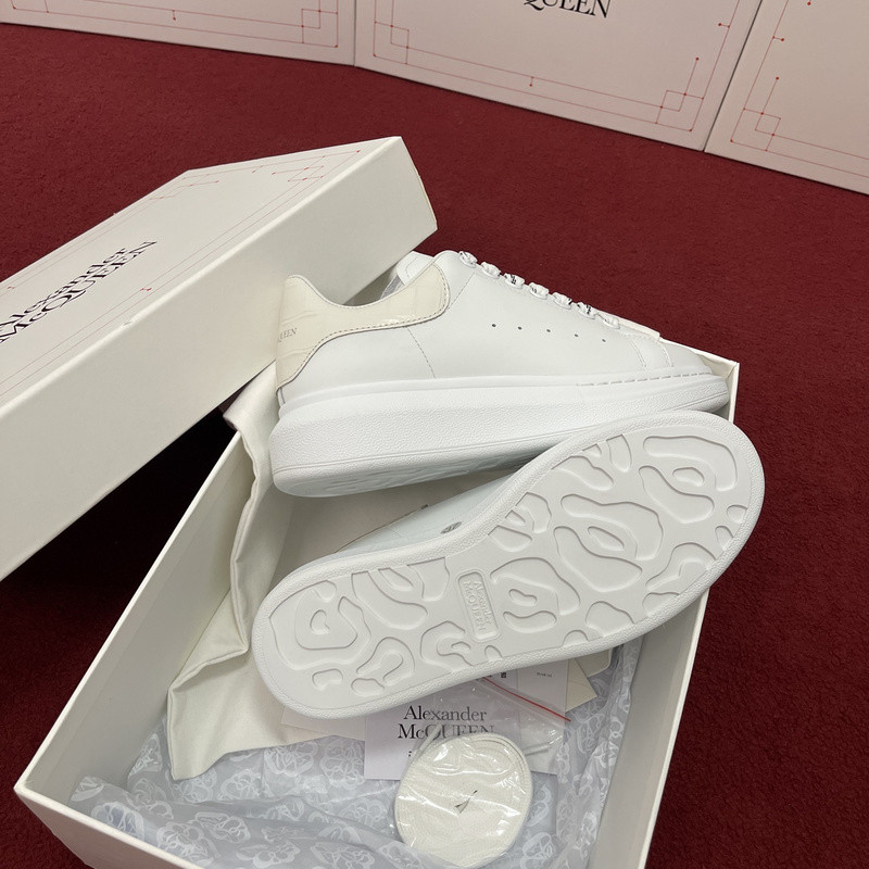 a1exa*der Mcqv*en sneaker