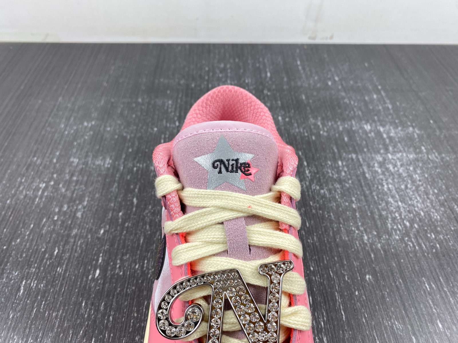 Nike Dunk Low "Barbie" FN8927-621