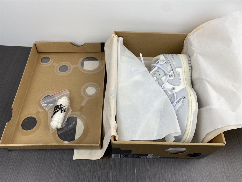 NIKE DUNK LOW OW LOT 49 OF 50 DM1602-123