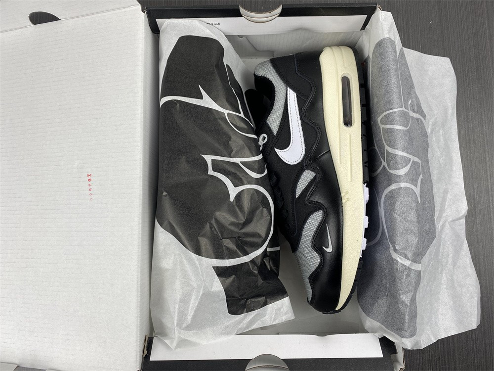 Nike Air Max 1 Patta Waves Black (with Bracelet) DQ0299-001