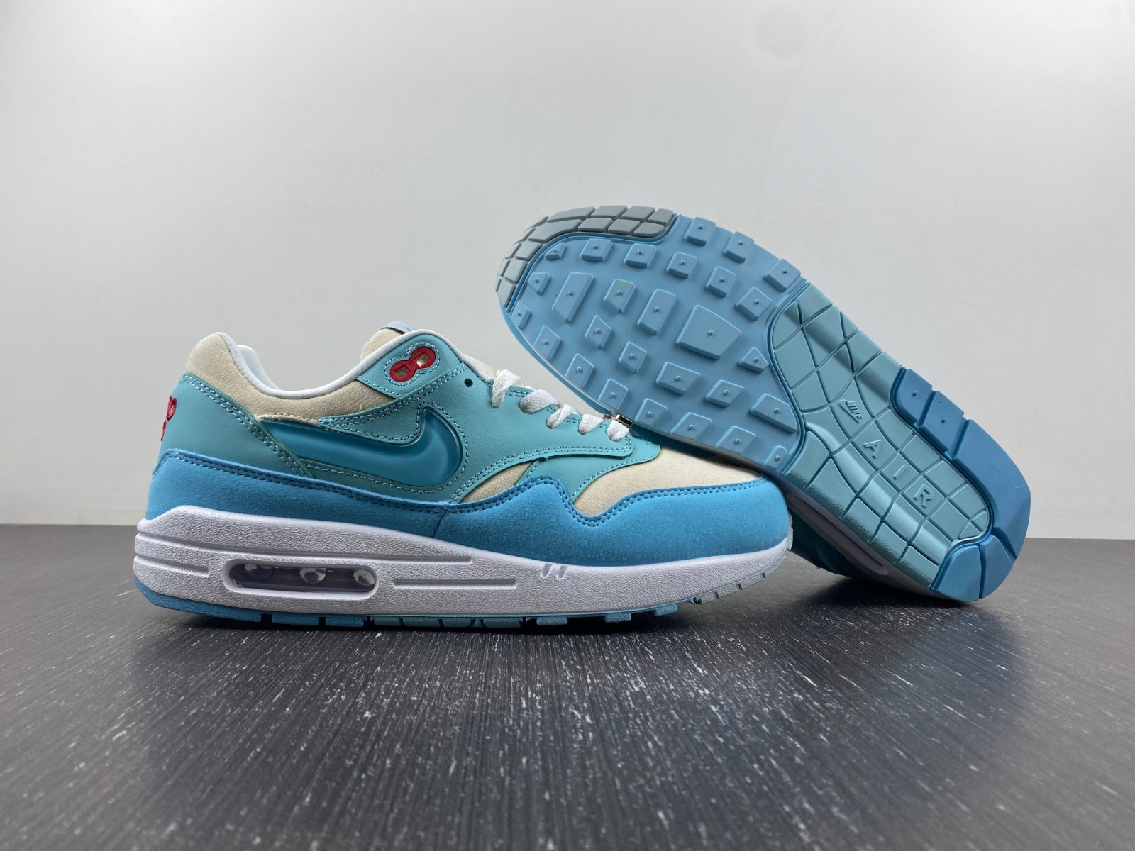 Nike Air Max 1 Puerto Rico Blue Gale FD6955-400