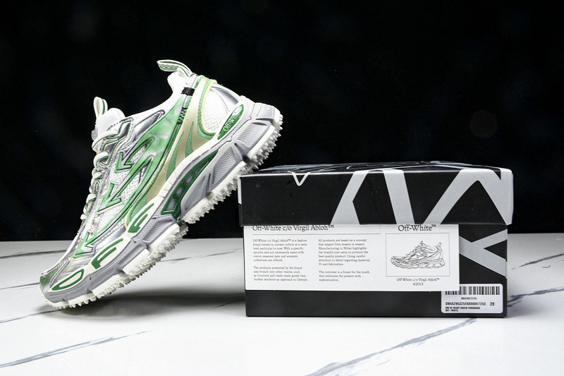 Off-White c/o Virgil Abloh