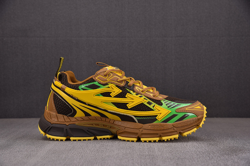 Off-White c/o Virgil Abloh