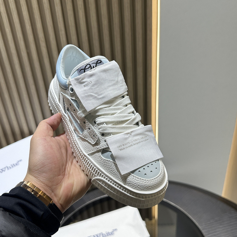 Off-White c/o Virgil Abloh