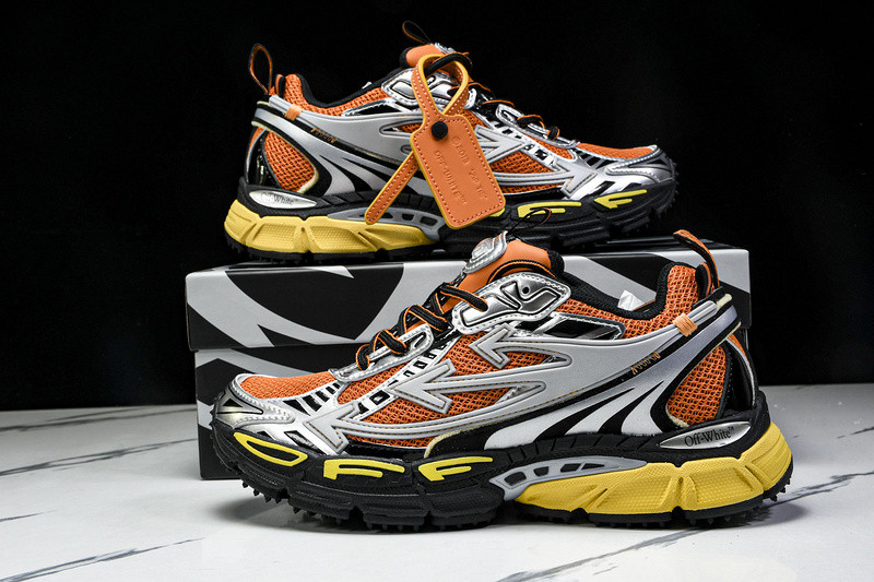 Off-White c/o Virgil Abloh