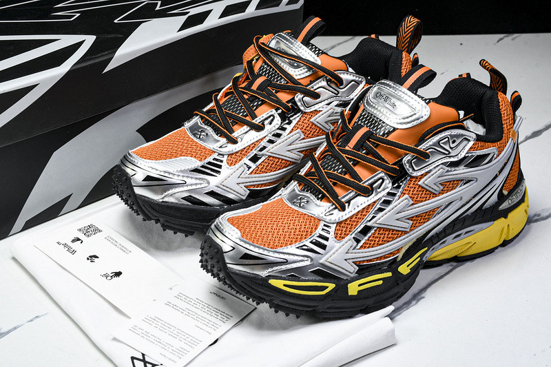 Off-White c/o Virgil Abloh