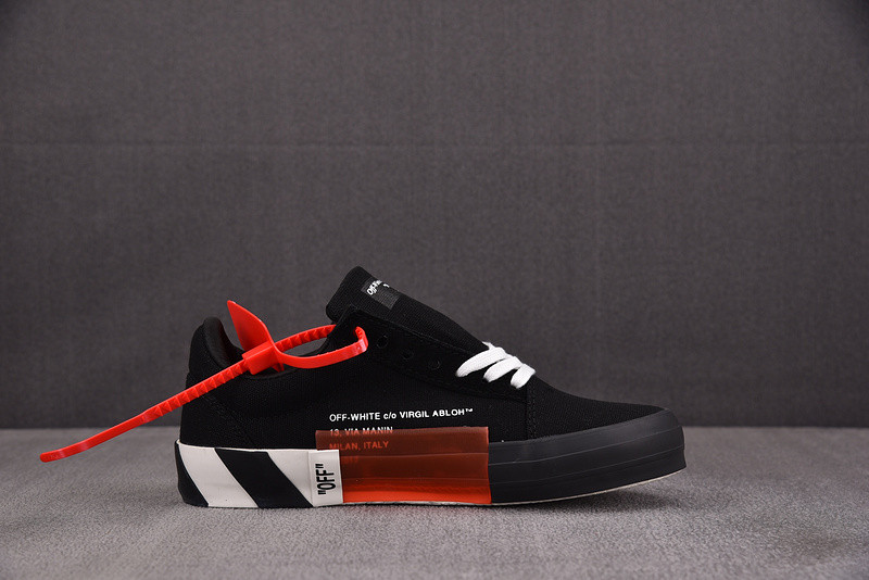 Off-White Vulc Low Top Black