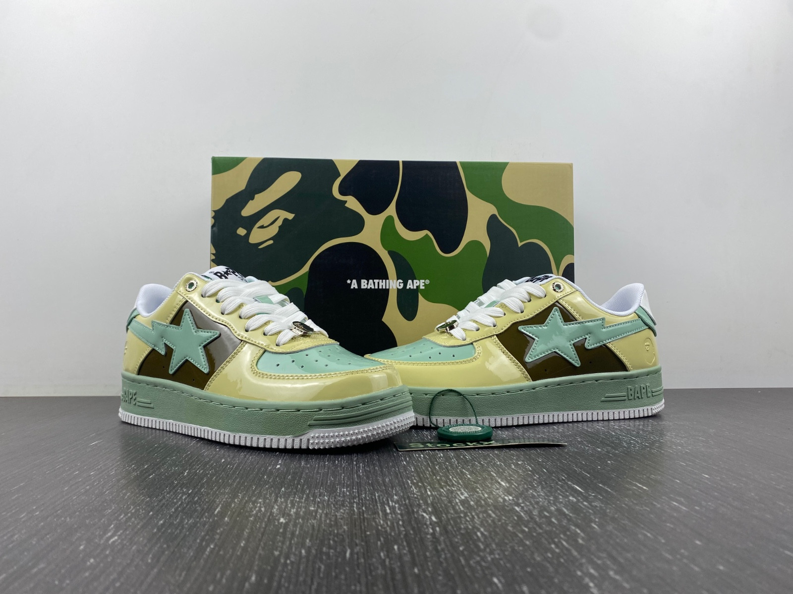 BAPE SNEAKERS