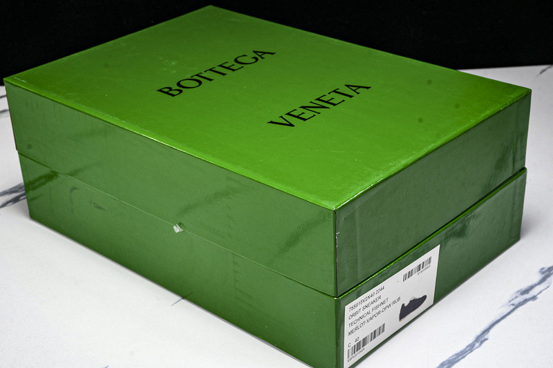 b0tt*ga Ven*ta orbit sneaker