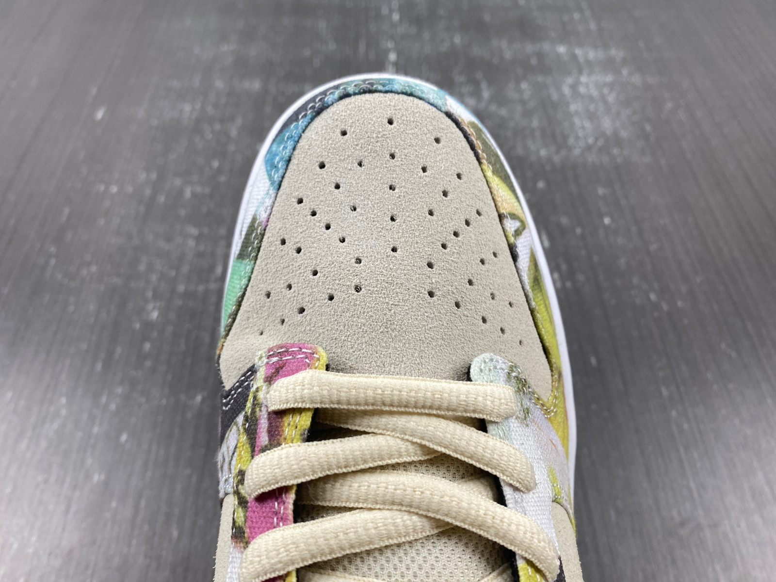 Nike SB Dunk Low Paris Men