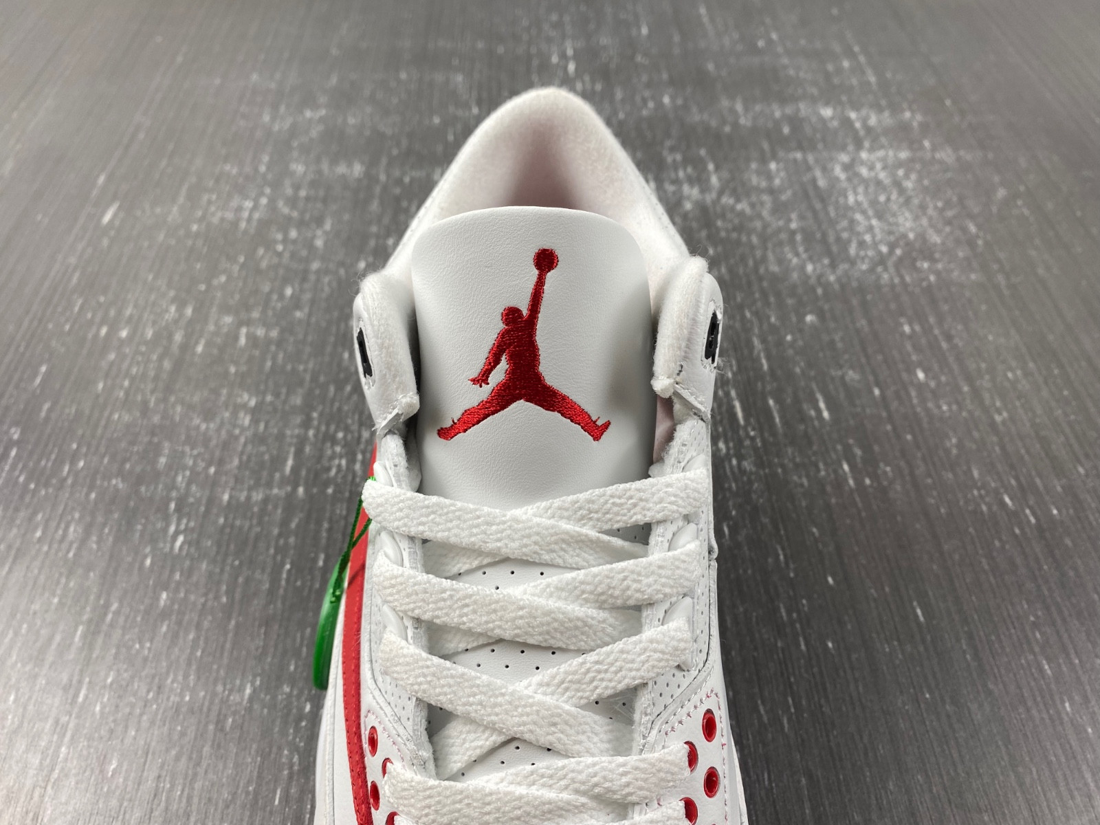 Travis Scott x Air Jordan 3 “Palomino” CT8532-158