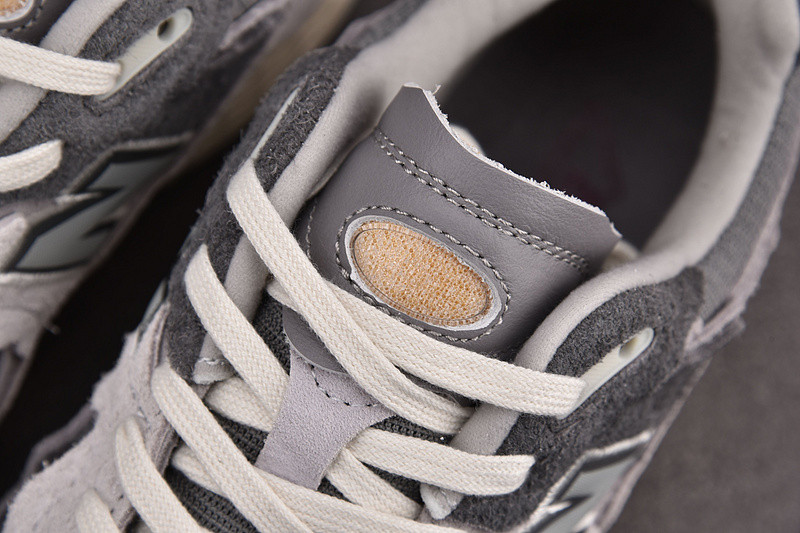 New Balance 2002R Protection Pack Rain Cloud M2002RDA