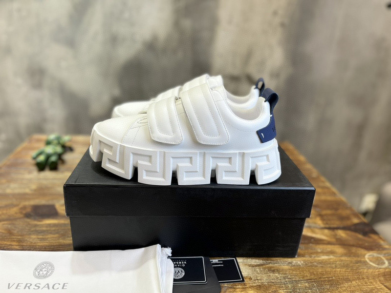 VERSACE SNEAKER