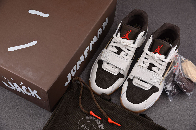 Jordan Jumpman Jack TR Travis Scott Sail FZ8117-100