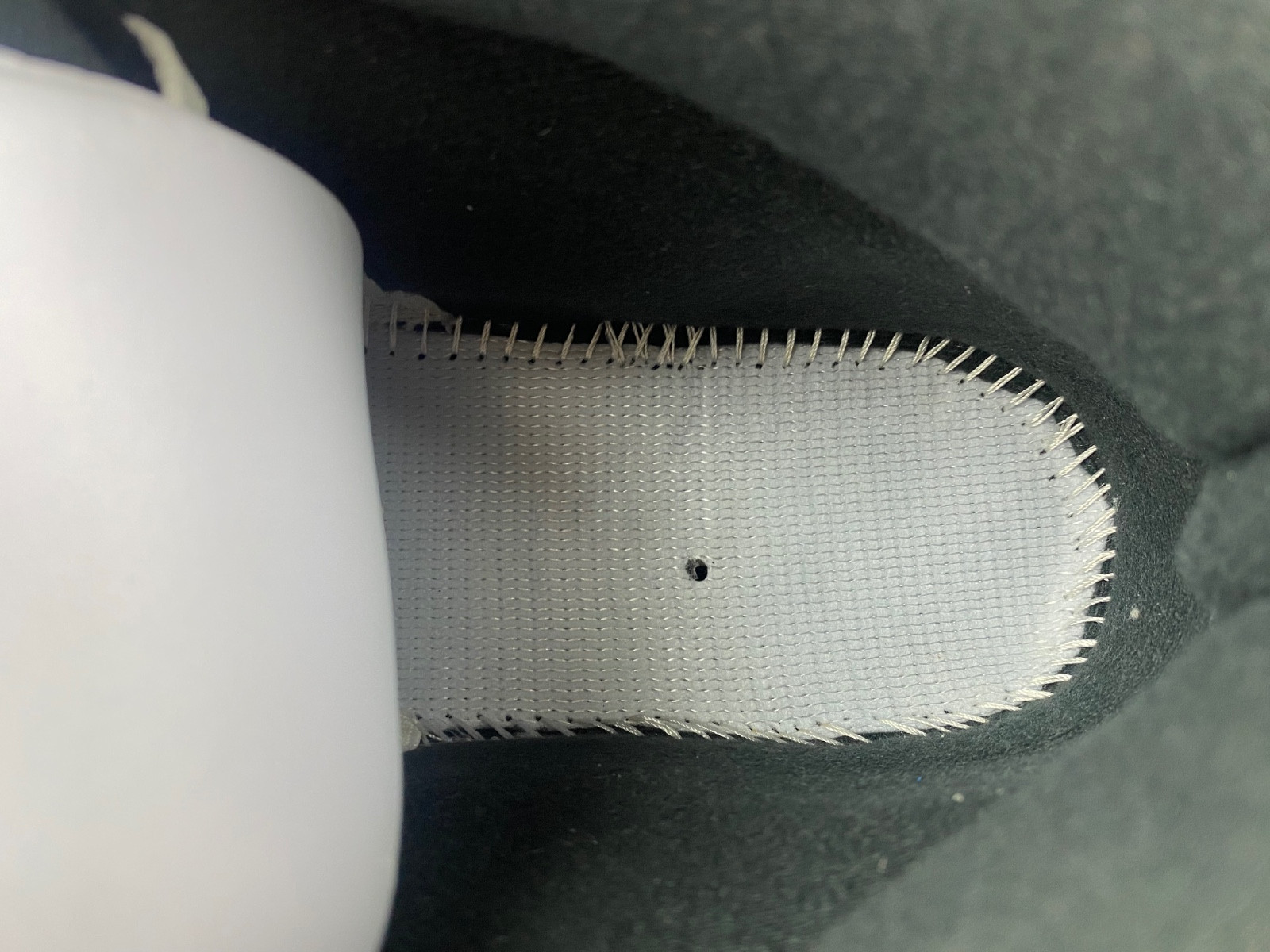 Air Jordan 2 OG "Chicago" 2022 Retro DX2454-106