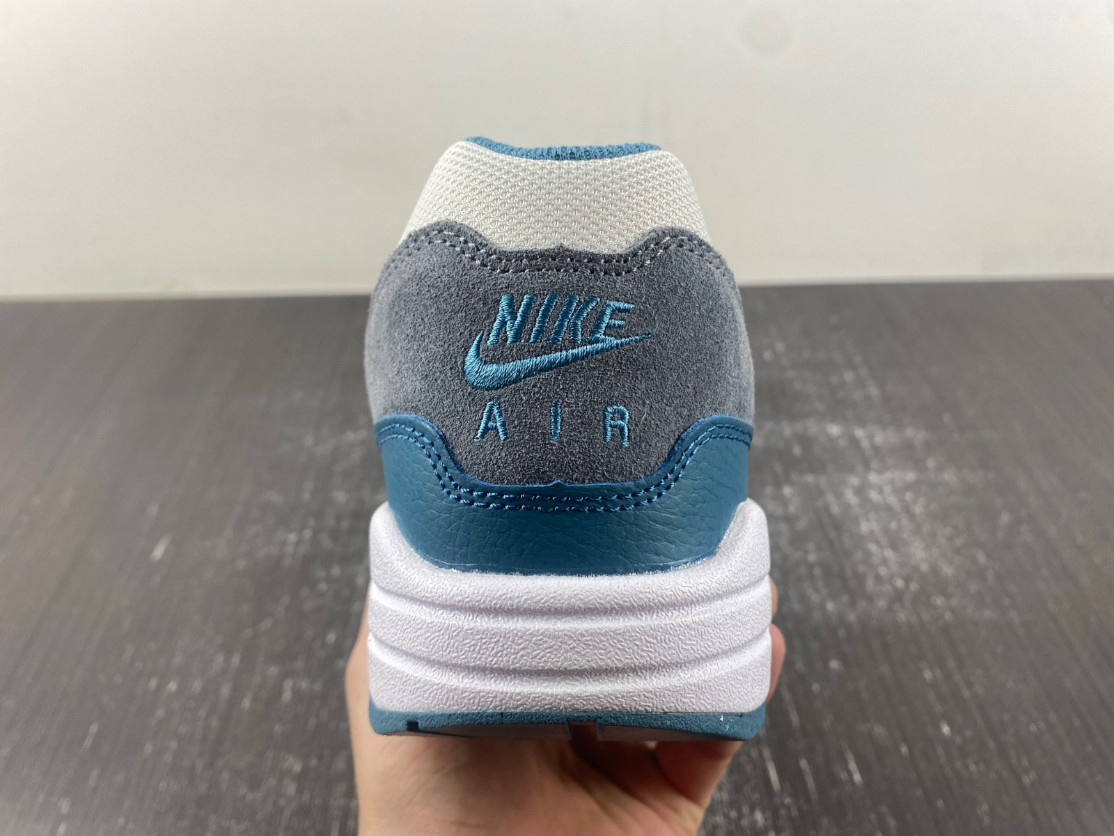 Air Max 1 Noise Aqua and Cool Grey FB9660-001