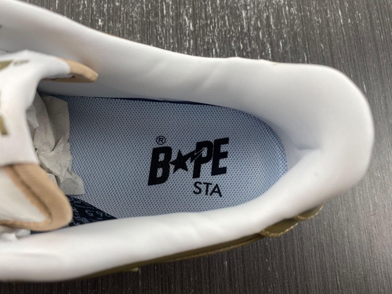 BAPE SNEAKERS