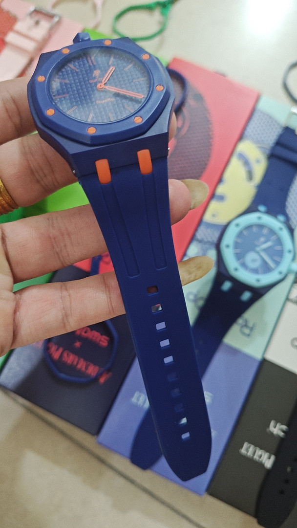 Swatch x Audemars P1g*et Royal Pop